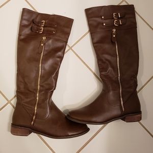 Womens brown knew high boot